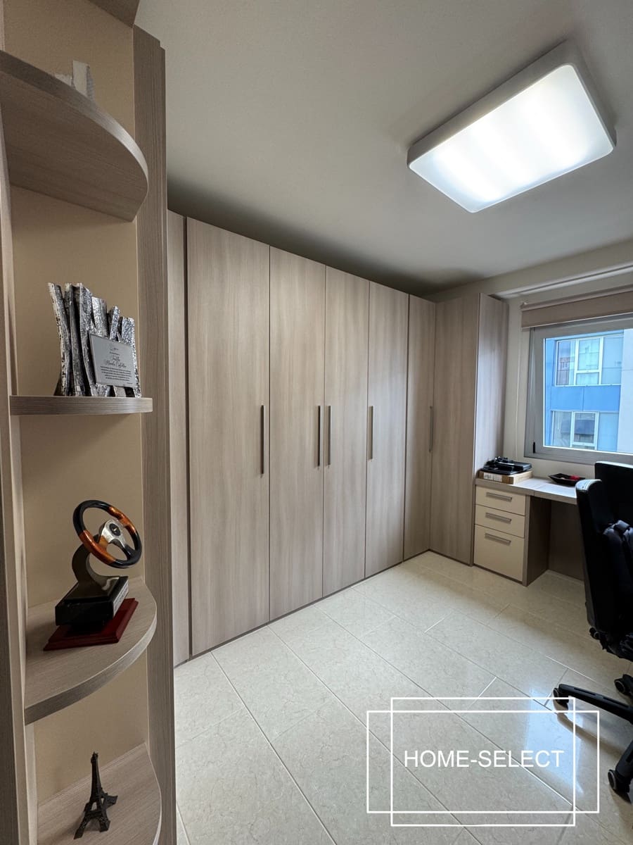 3 bedroom Flat for sale in Las Palmas de Gran Canaria with garage - € 355,000 (Ref: 9448525)