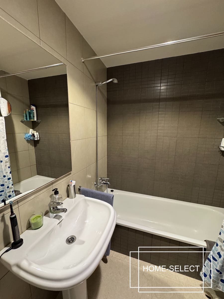 3 bedroom Flat for sale in Las Palmas de Gran Canaria with garage - € 355,000 (Ref: 9448525)