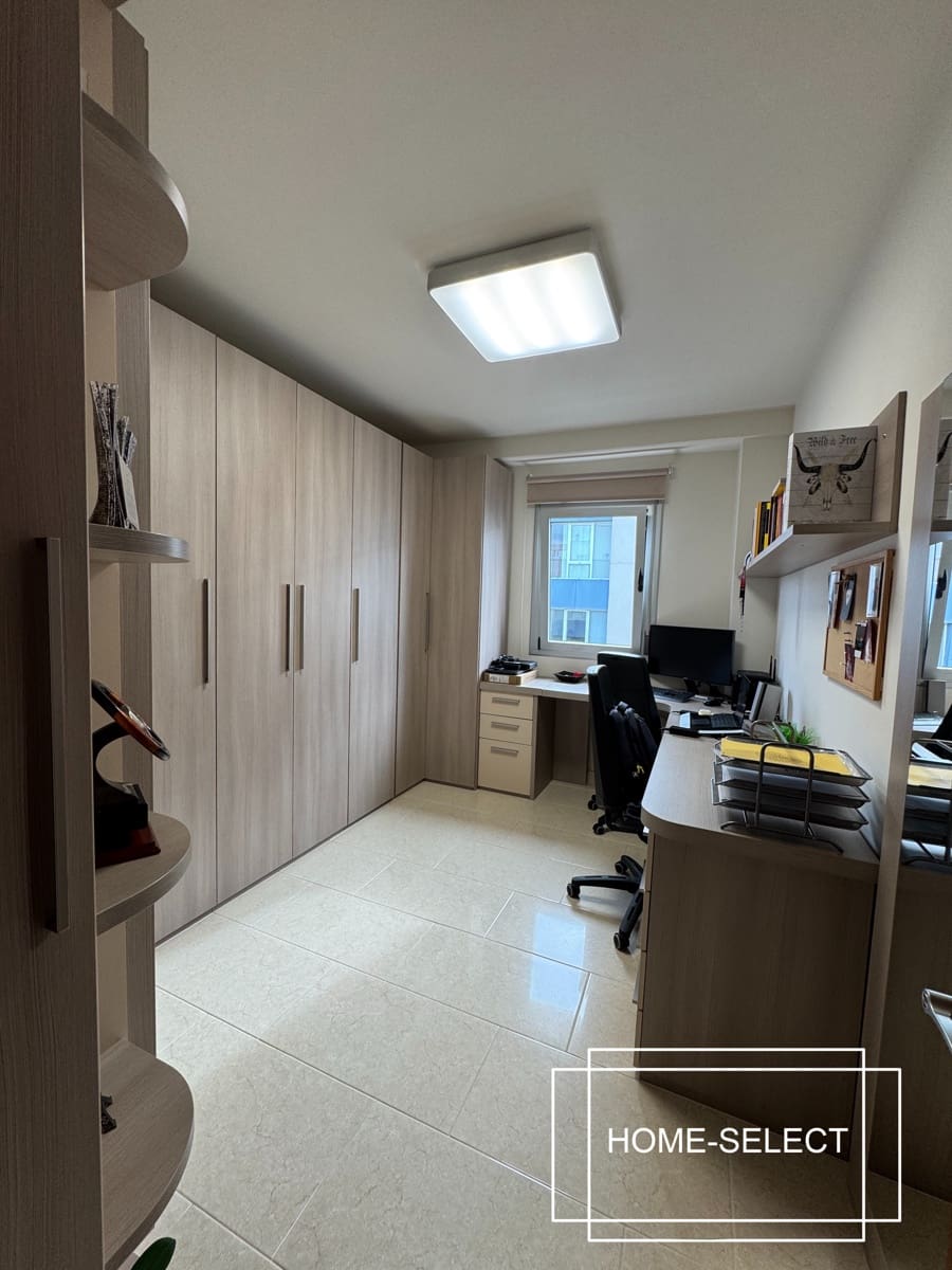 3 bedroom Flat for sale in Las Palmas de Gran Canaria with garage - € 355,000 (Ref: 9448525)