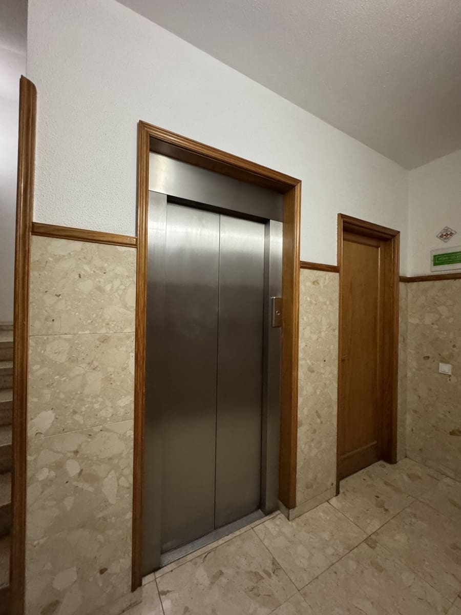 1 camera da letto Ufficio da affittare in Las Palmas de Gran Canaria - 1.750 € (Rif: 9985753)