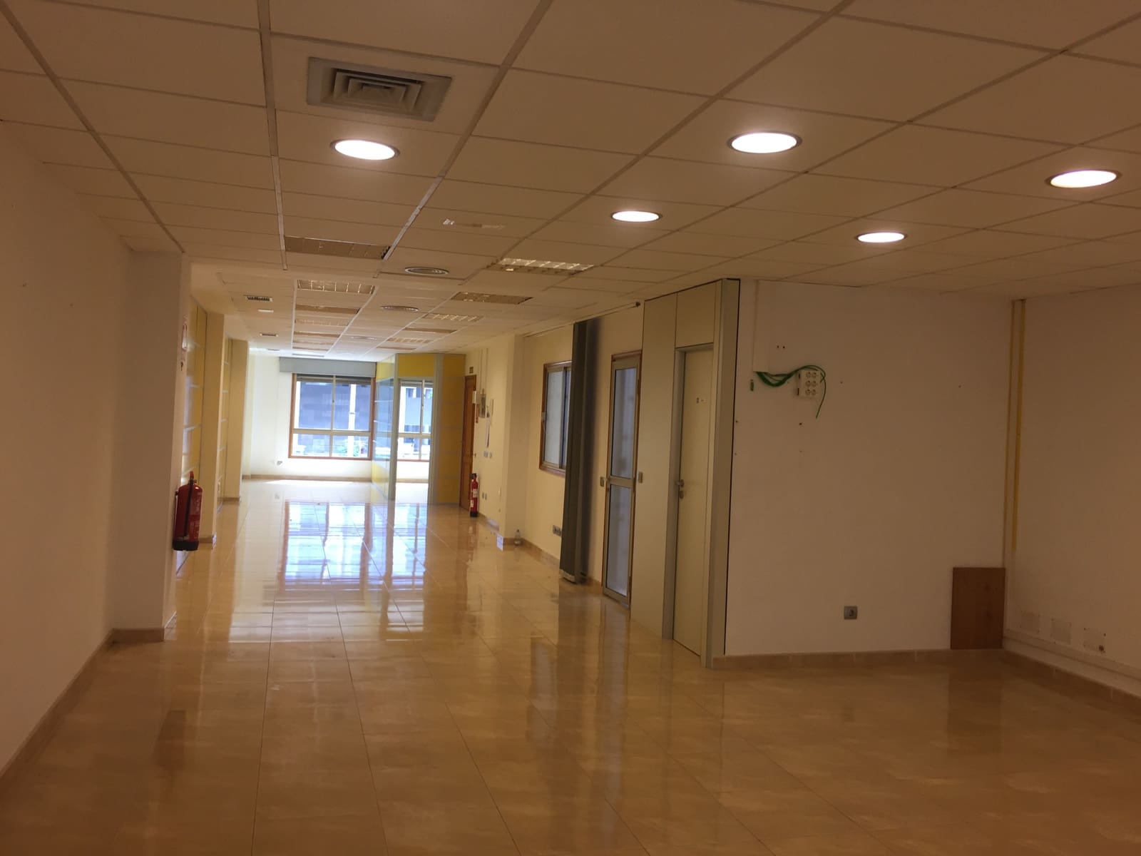 1 camera da letto Ufficio da affittare in Las Palmas de Gran Canaria - 1.750 € (Rif: 9985753)