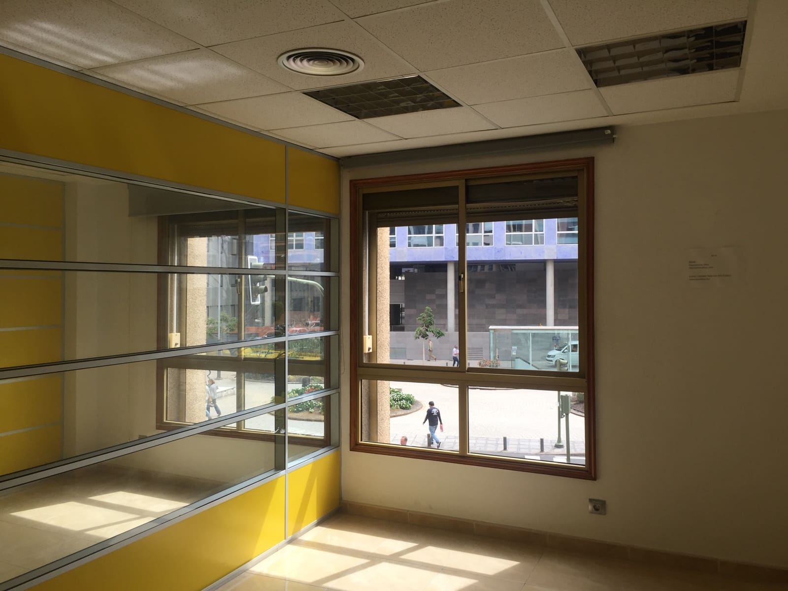 1 camera da letto Ufficio da affittare in Las Palmas de Gran Canaria - 1.750 € (Rif: 9985753)