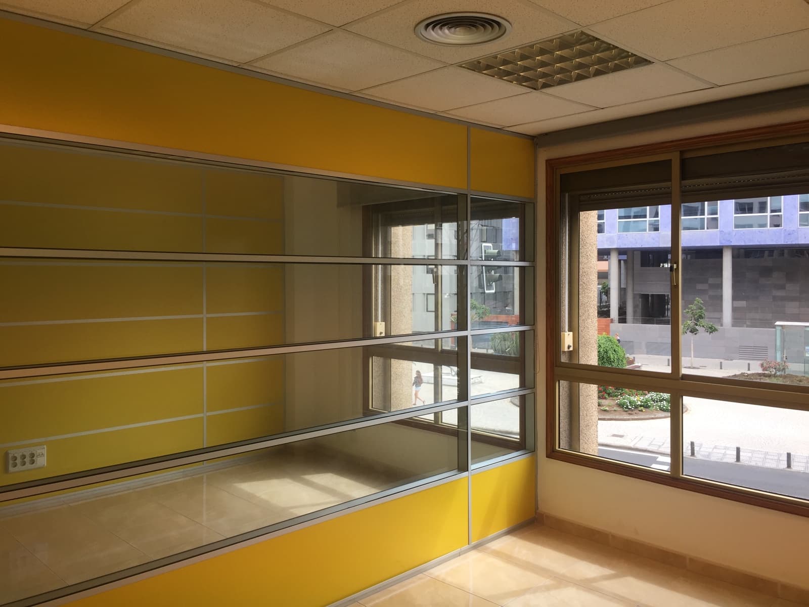 1 camera da letto Ufficio da affittare in Las Palmas de Gran Canaria - 1.750 € (Rif: 9985753)