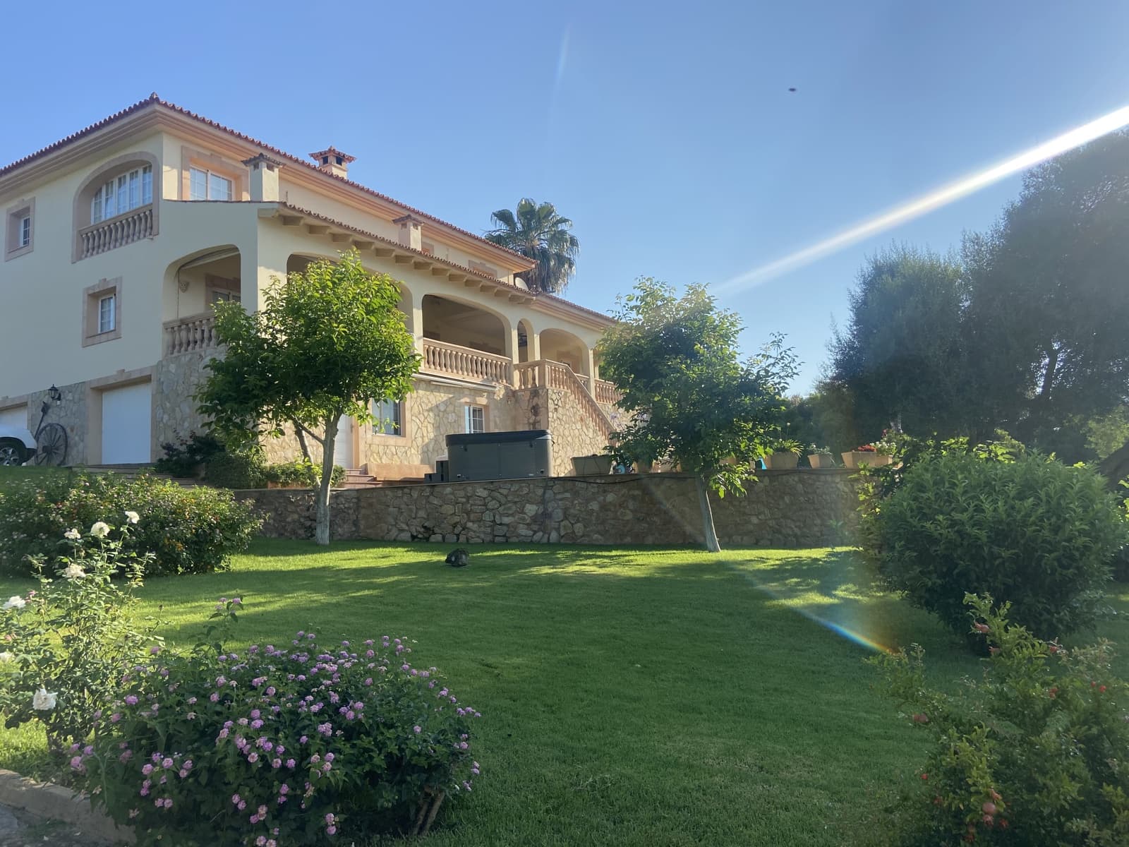 4 soveværelse Finca/Landehus til salg i L'Aranjassa / S'Aranjassa med swimmingpool garage - € 2.495.000 (Ref: 9258088)