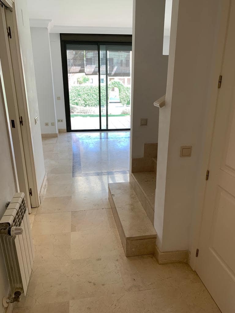 2 soveværelse Rækkehus til salg i Roda med swimmingpool garage - € 205.000 (Ref: 9322101)