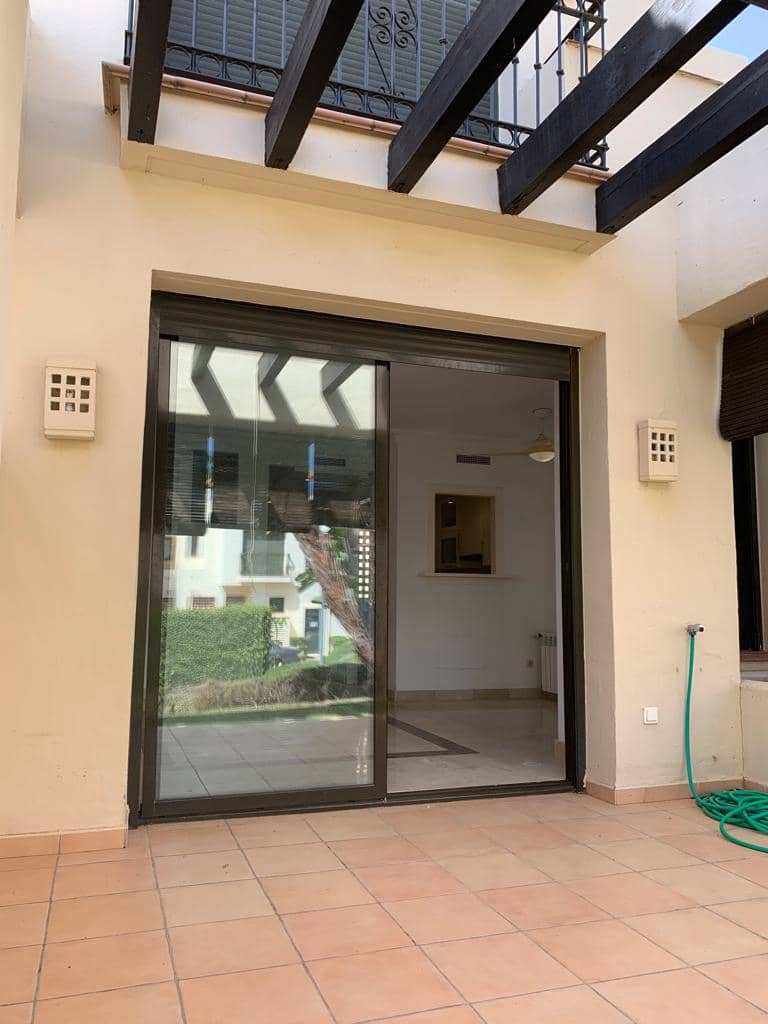 2 soveværelse Rækkehus til salg i Roda med swimmingpool garage - € 205.000 (Ref: 9322101)