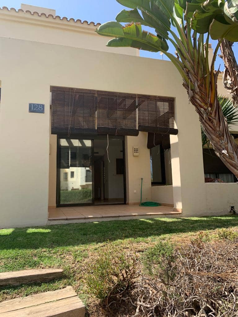 2 soveværelse Rækkehus til salg i Roda med swimmingpool garage - € 205.000 (Ref: 9322101)