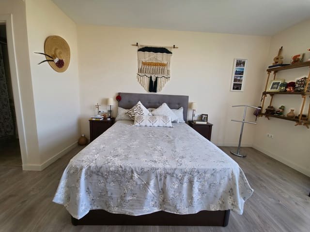 3 chambre Appartement à vendre à Jerez de la Frontera avec piscine garage - 350 000 € (Ref: 10048107)
