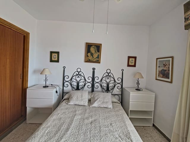 2 bedroom Apartment for rent in Rota with garage - € 750 (Ref: 10079978)
