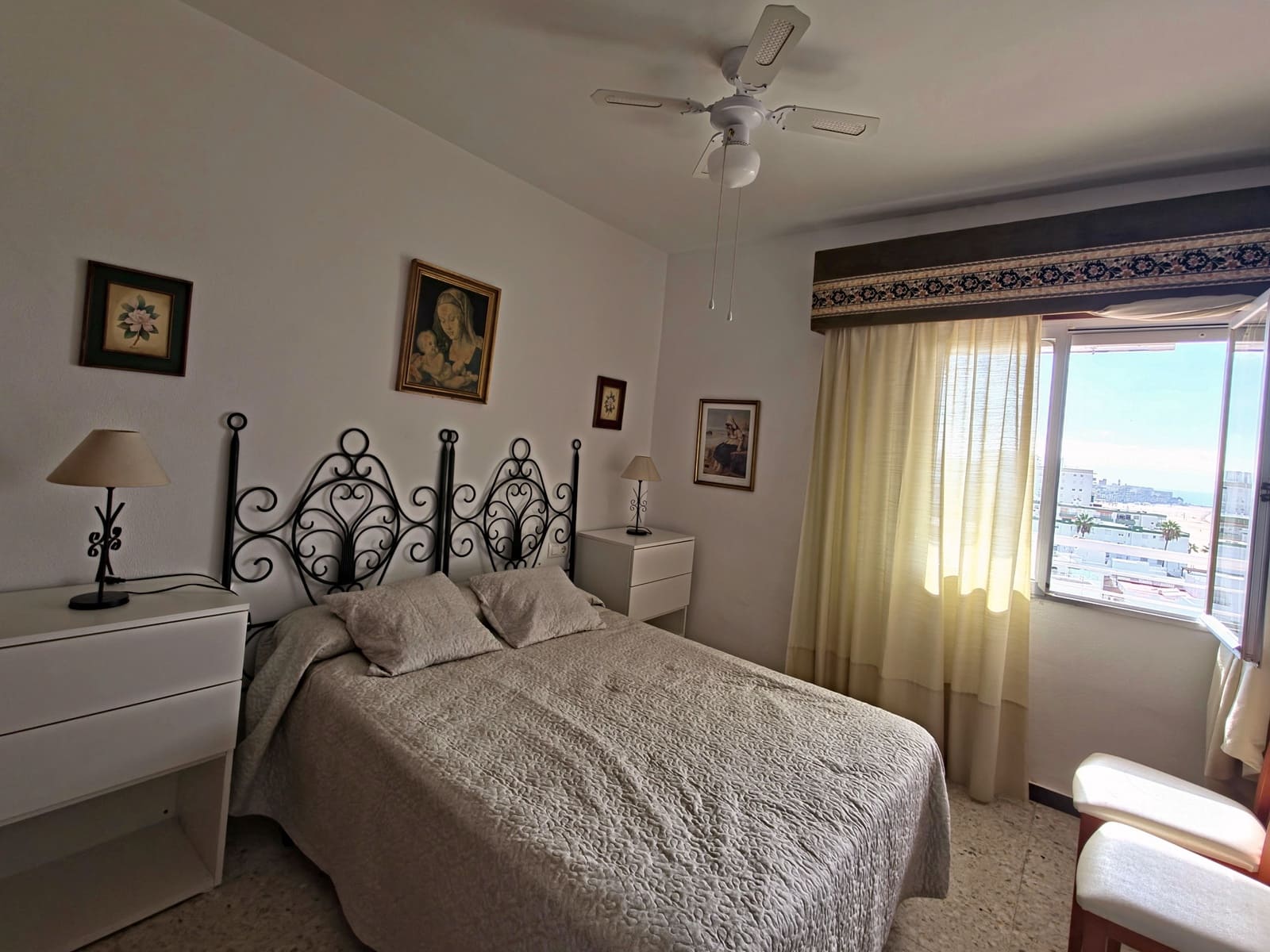 2 bedroom Apartment for rent in Rota with garage - € 750 (Ref: 10079978)