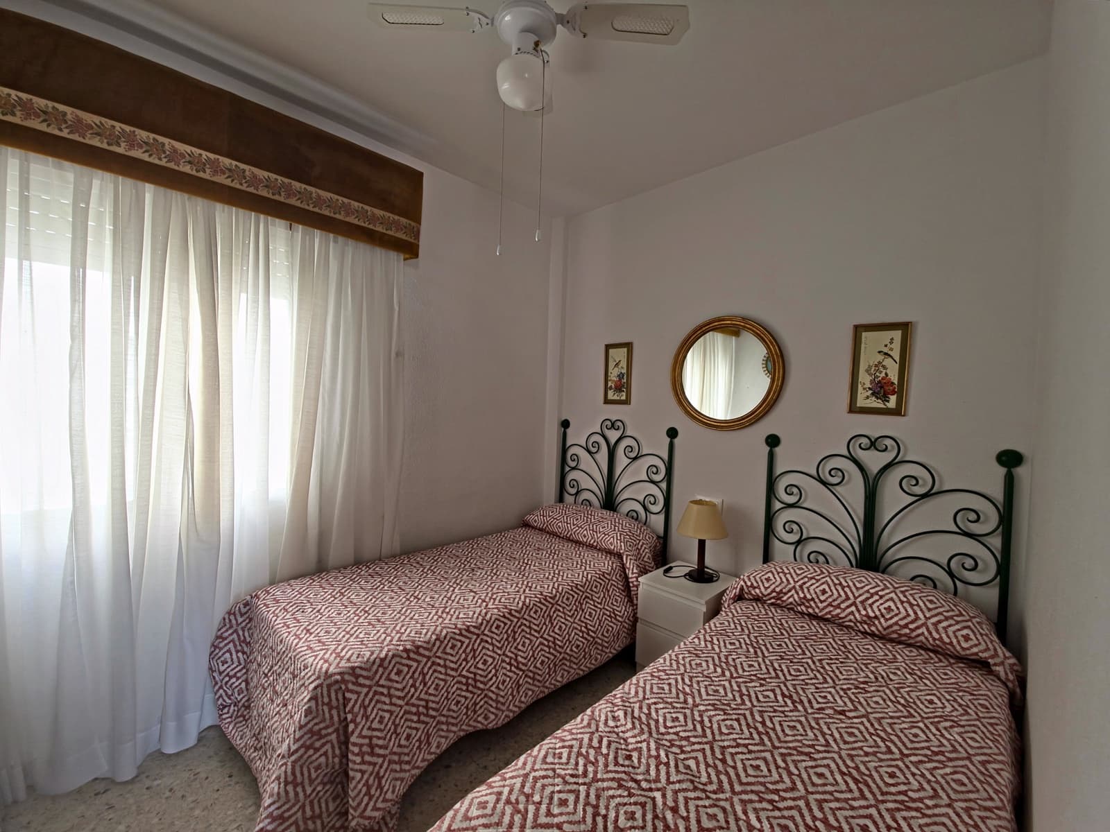 2 bedroom Apartment for rent in Rota with garage - € 750 (Ref: 10079978)