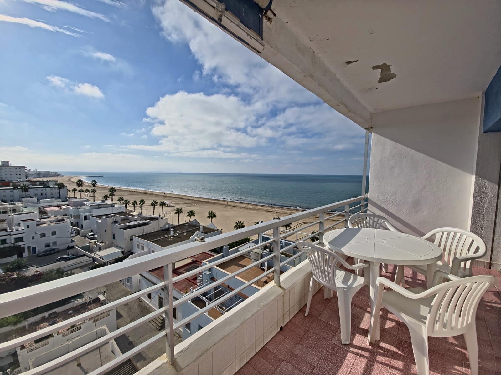 2 bedroom Apartment for rent in Rota with garage - € 750 (Ref: 10079978)