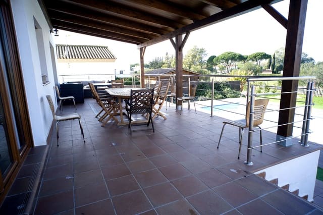 7 soveværelse Villa til salg i Chiclana de la Frontera med swimmingpool - € 990.000 (Ref: 10080162)