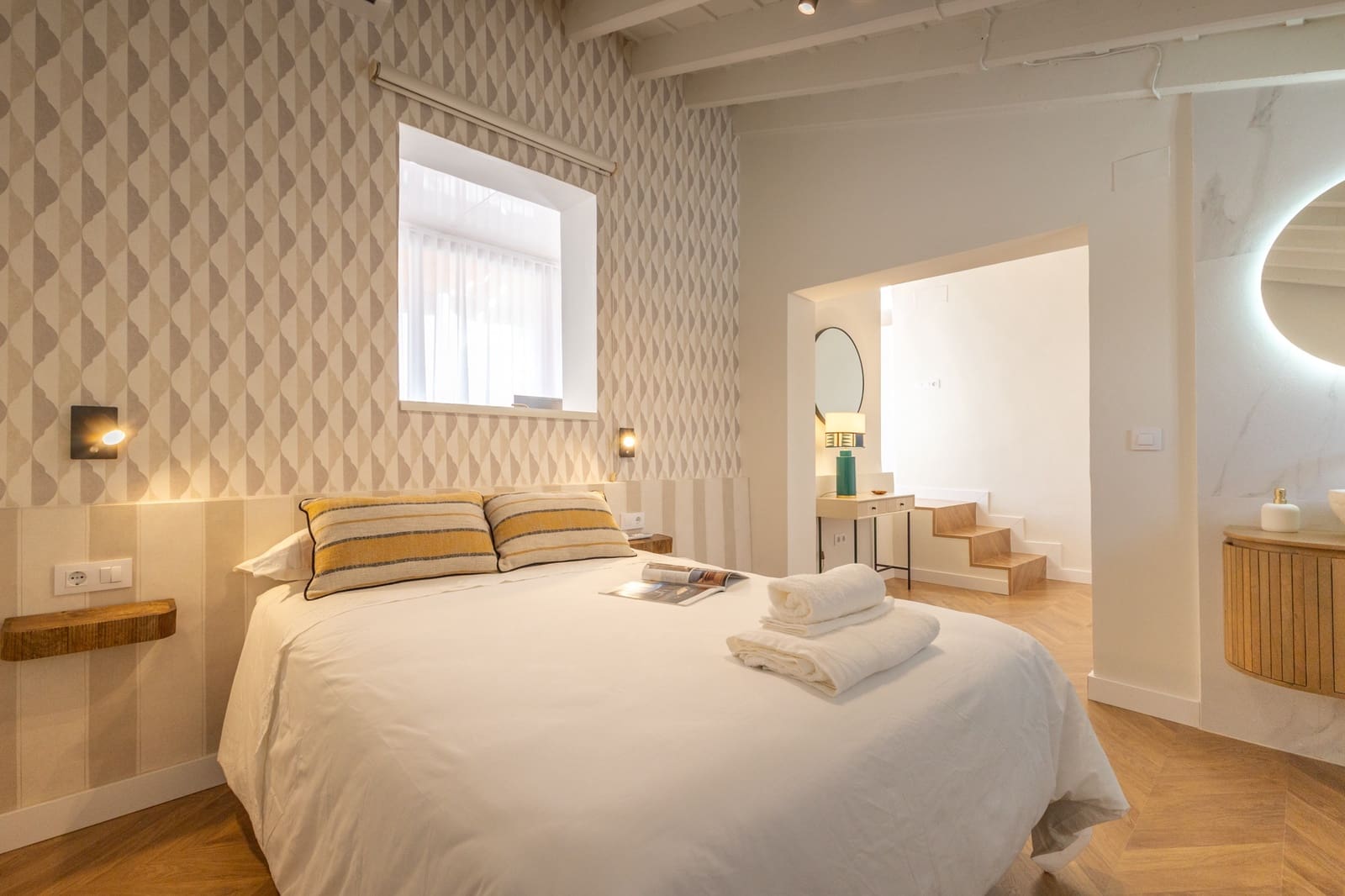 1 soveværelse Lejlighed til leje i Sevilla by - € 1.590 (Ref: 10100602)