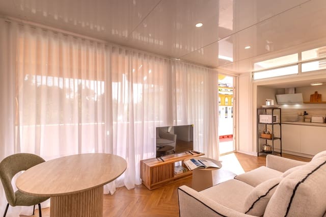 1 soveværelse Lejlighed til leje i Santa Cruz, Sevilla by - € 1.590 (Ref: 10100602)