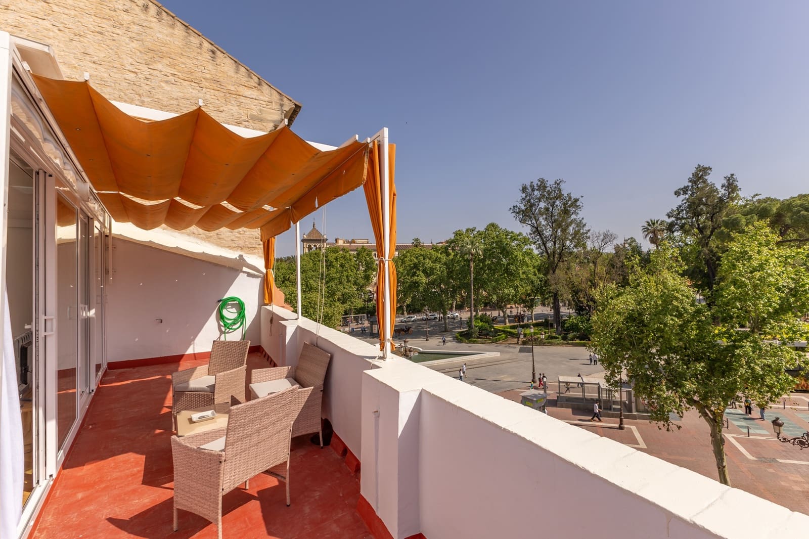 1 soveværelse Lejlighed til leje i Sevilla by - € 1.590 (Ref: 10100602)