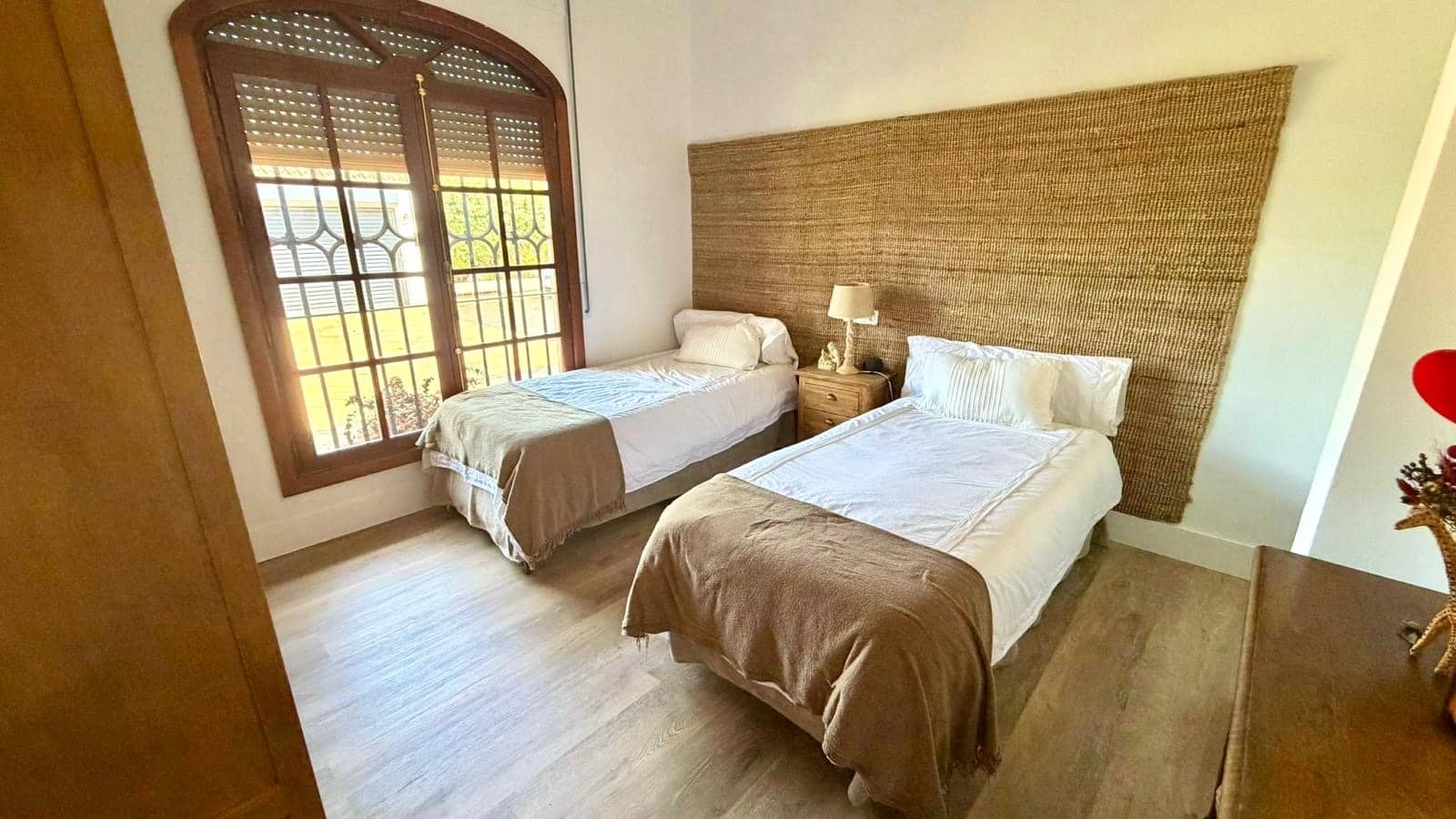 5 sovrum Lägenhet till salu i Arcos de la Frontera med pool - 1 000 000 € (Ref: 10147480)