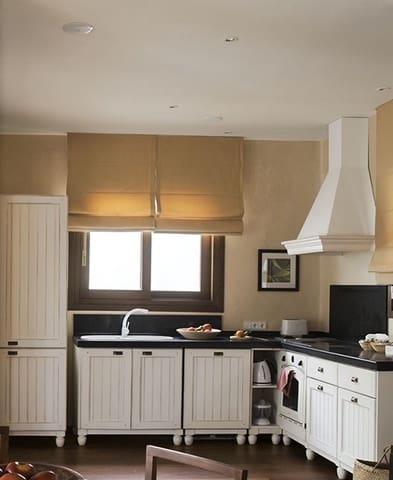 4 soverom Villa til salgs i Benalup med svømmebasseng garasje - € 750 000 (Ref: 10159831)