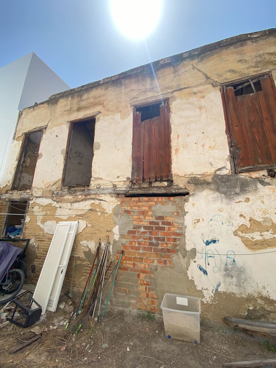 Chalet de 6 habitaciones en Sanlúcar de Barrameda en venta - 350.000 € (Ref: 9282546)