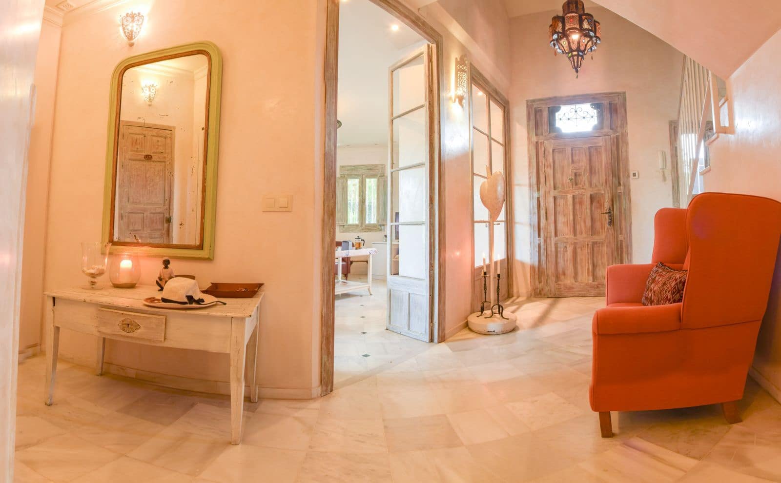 5 makuuhuone Huvila myytävänä paikassa El Puerto de Santa Maria mukana uima-altaan 
autotalli - 875 000 € (Ref: 9282548)