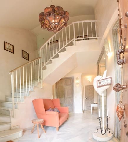 5 soverom Villa til salgs i El Puerto de Santa María med svømmebasseng garasje - € 875 000 (Ref: 9282548)