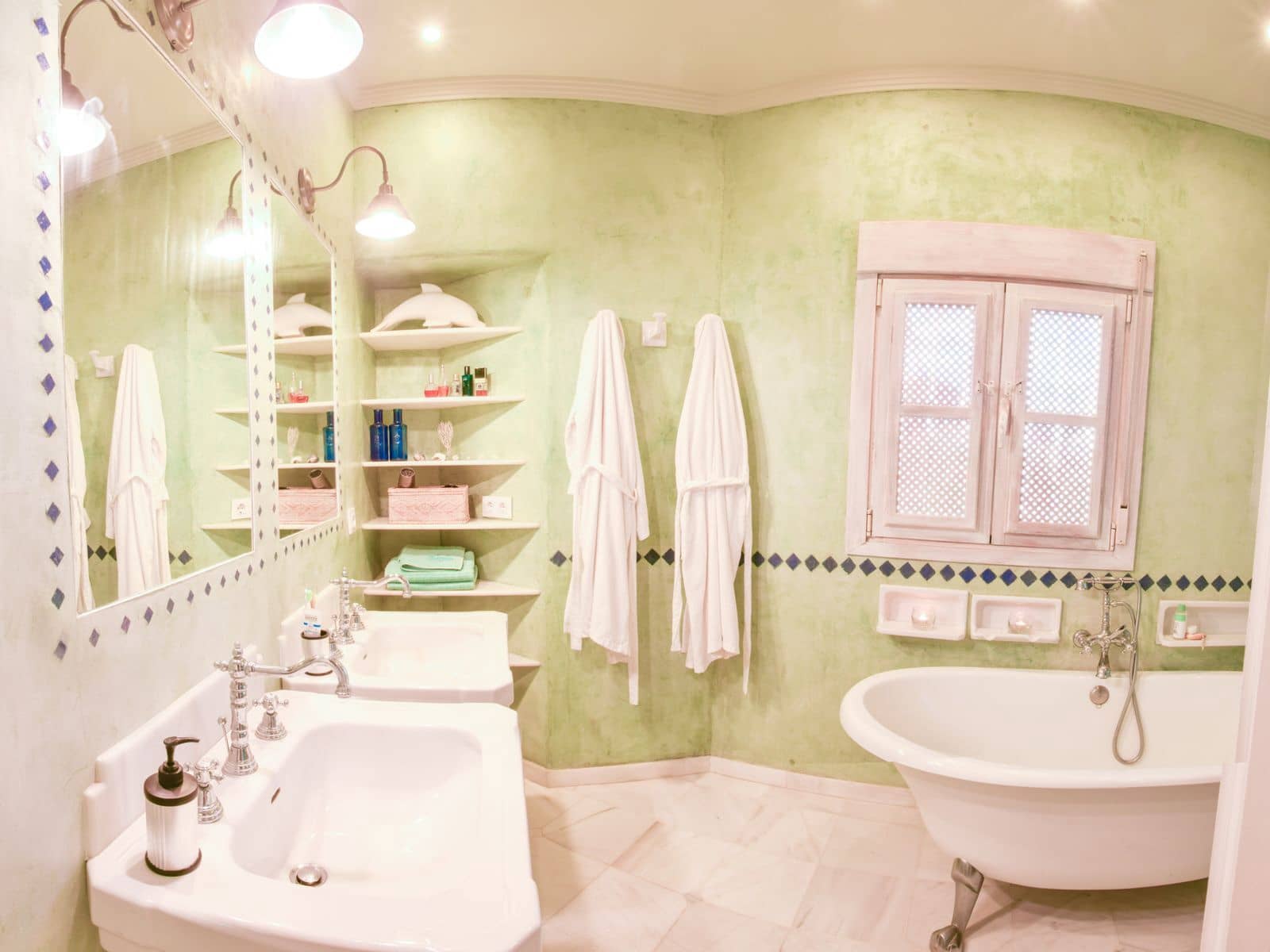 5 makuuhuone Huvila myytävänä paikassa El Puerto de Santa Maria mukana uima-altaan 
autotalli - 875 000 € (Ref: 9282548)