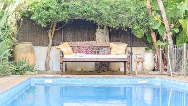 5 soverom Villa til salgs i El Puerto de Santa María med svømmebasseng garasje - € 875 000 (Ref: 9282548)