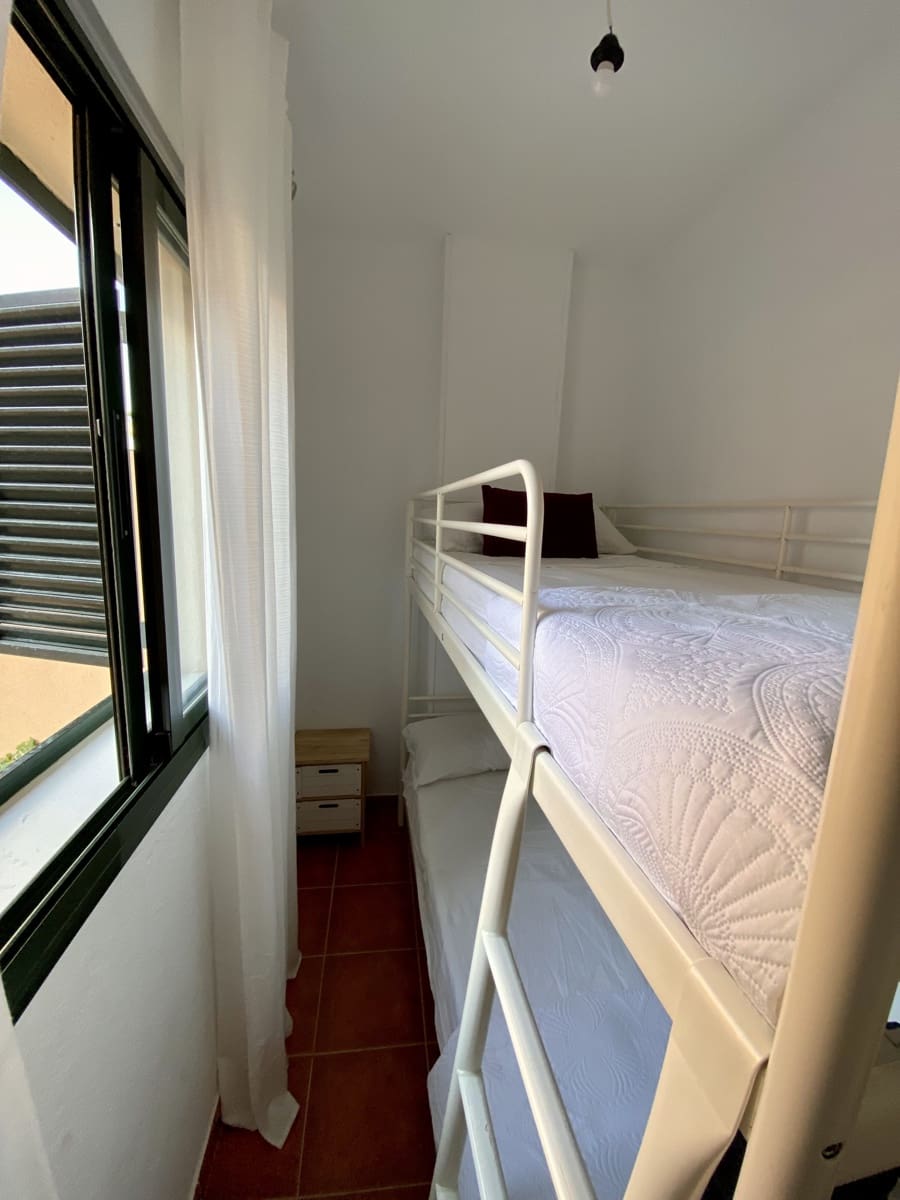 2 soveværelse Lejlighed til salg i Tarifa med garage - € 350.000 (Ref: 9282549)