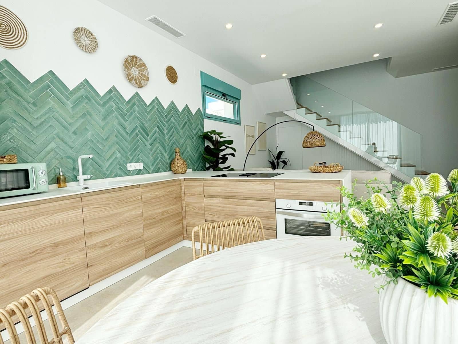 4 sypialnia Willa na sprzedaż w Conil de la Frontera z basenem - 1 100 000 € (Ref: 9282675)