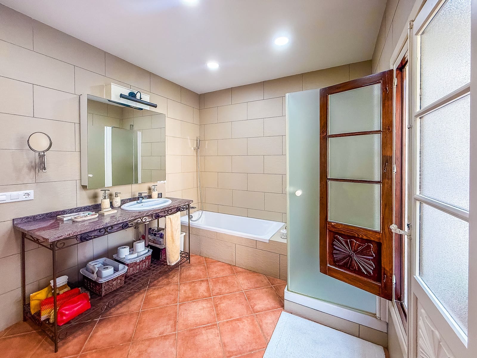 6 bedroom Villa for sale in El Puerto de Santa Maria - € 795,000 (Ref: 9282681)