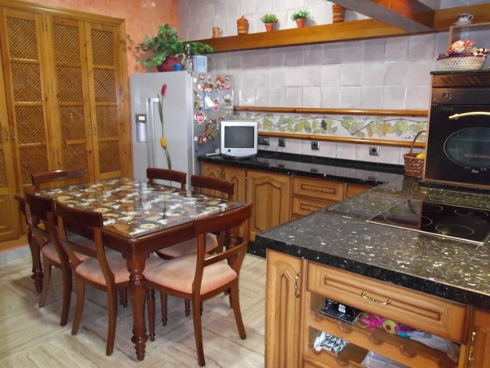 4 makuuhuone Huoneisto myytävänä paikassa San Fernando - 750 000 € (Ref: 9282683)