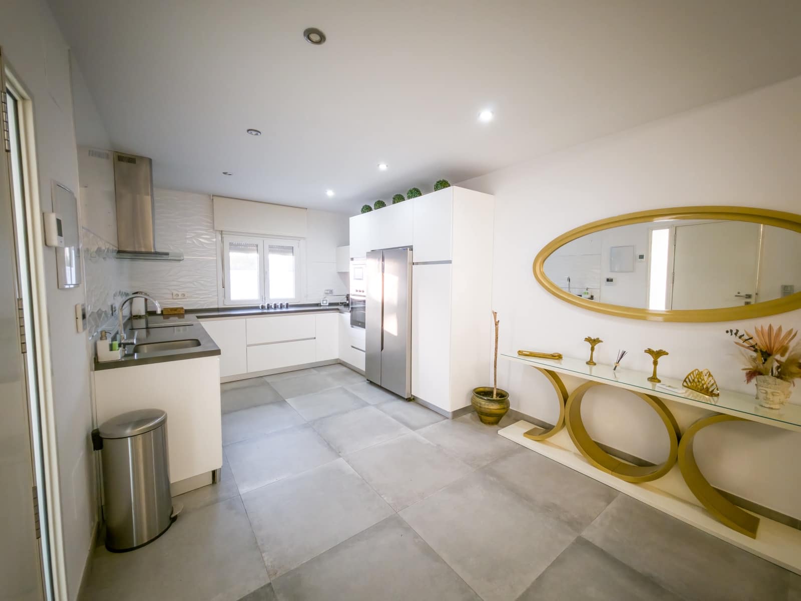 3 soveværelse Villa til salg i Chiclana de la Frontera med swimmingpool - € 390.000 (Ref: 9311984)