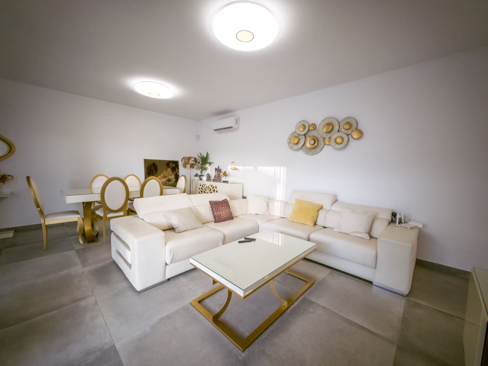 3 soveværelse Villa til salg i Chiclana de la Frontera med swimmingpool - € 390.000 (Ref: 9311984)