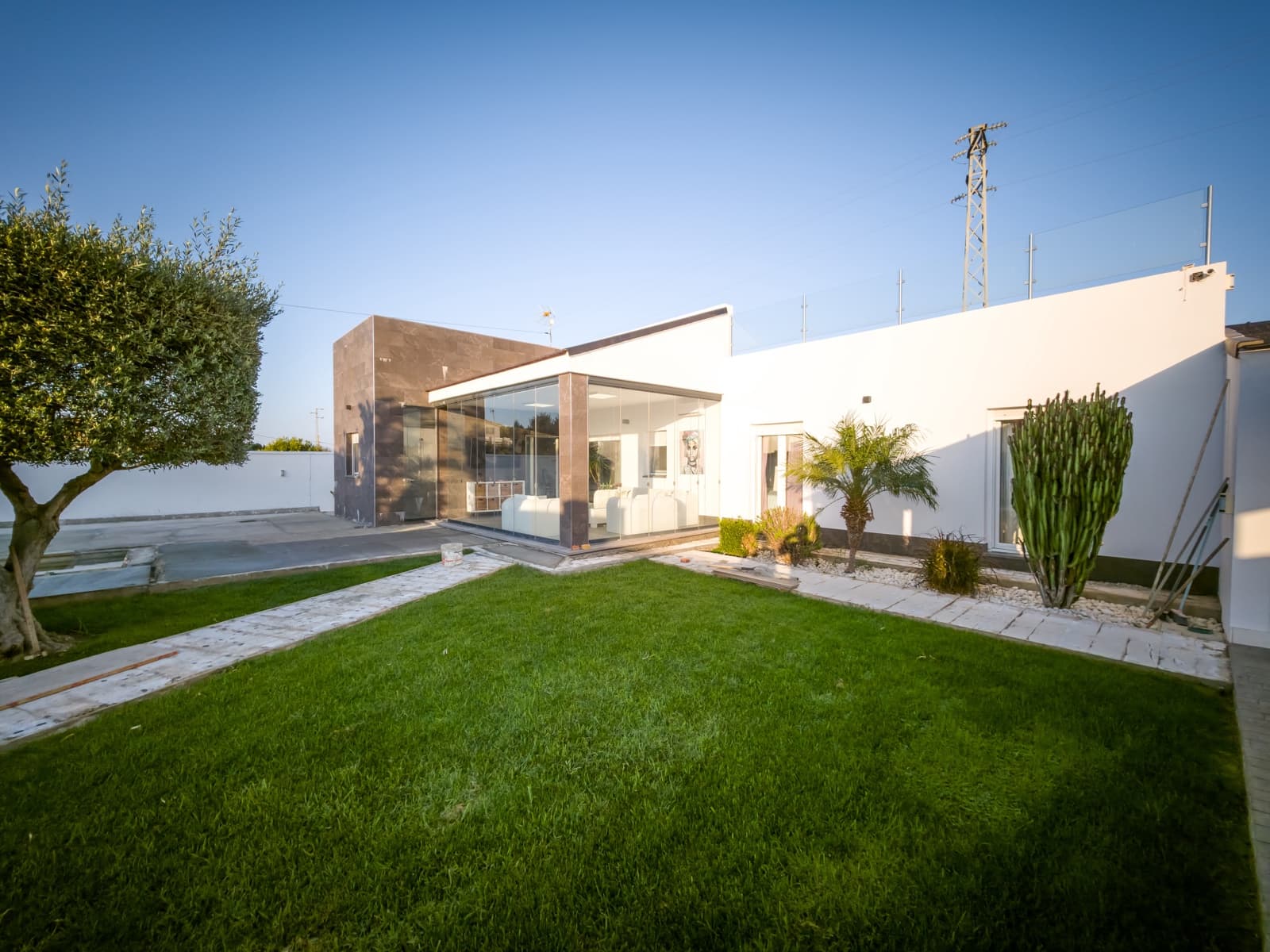 3 soveværelse Villa til salg i Chiclana de la Frontera med swimmingpool - € 390.000 (Ref: 9311984)