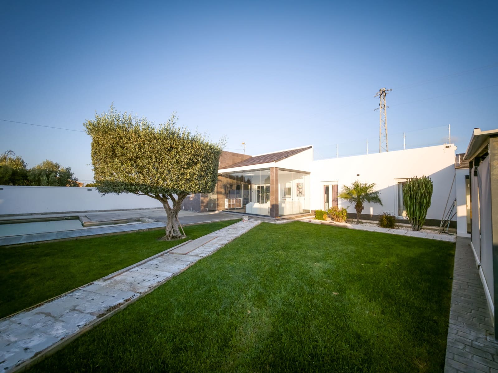 3 soveværelse Villa til salg i Chiclana de la Frontera med swimmingpool - € 390.000 (Ref: 9311984)
