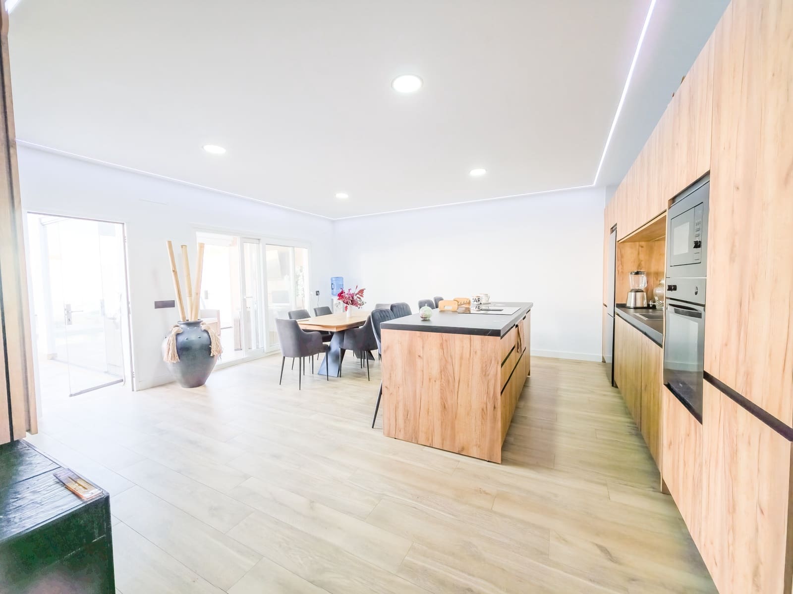 2 soveværelse Villa til salg i Chiclana de la Frontera med swimmingpool - € 395.000 (Ref: 9312170)