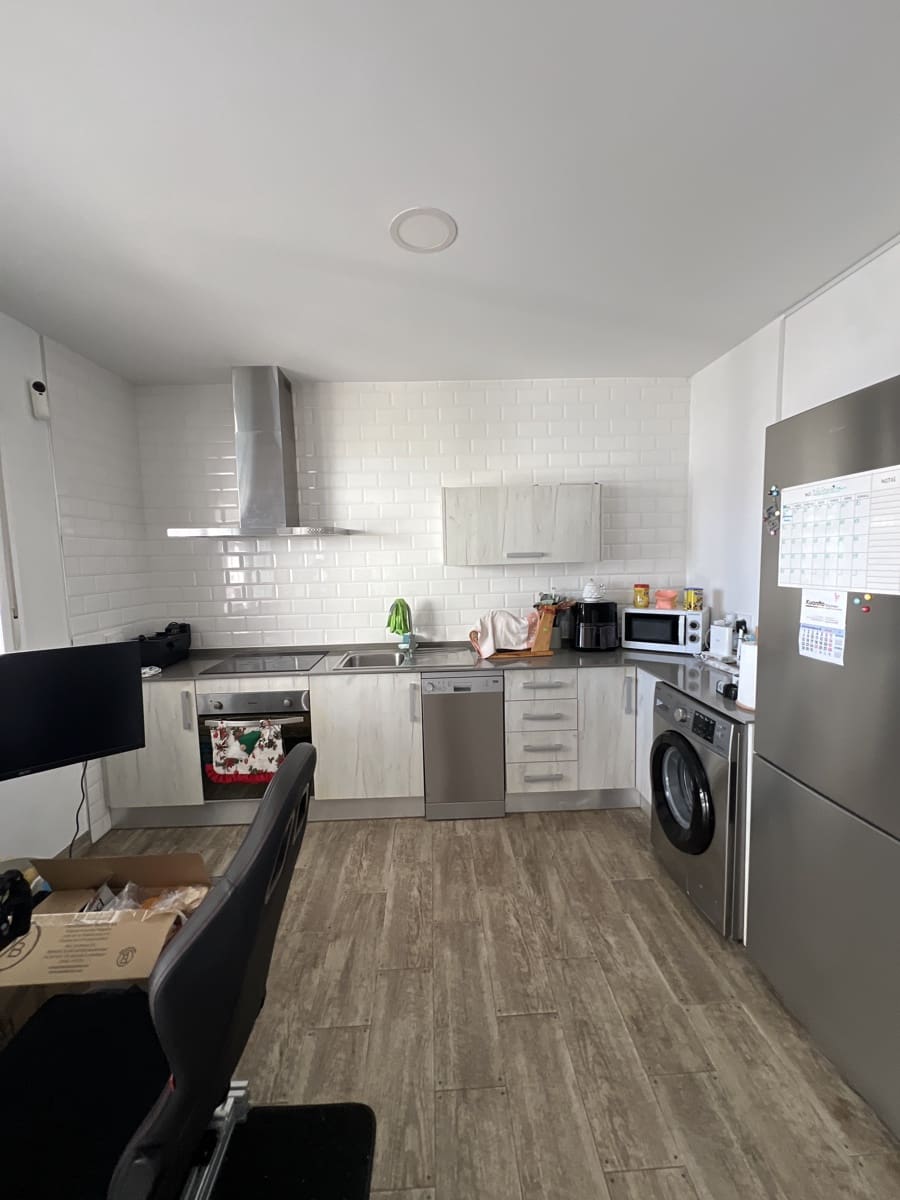 2 slaapkamer Villa te koop in Chiclana de la Frontera met zwembad - € 320.000 (Ref: 9436608)