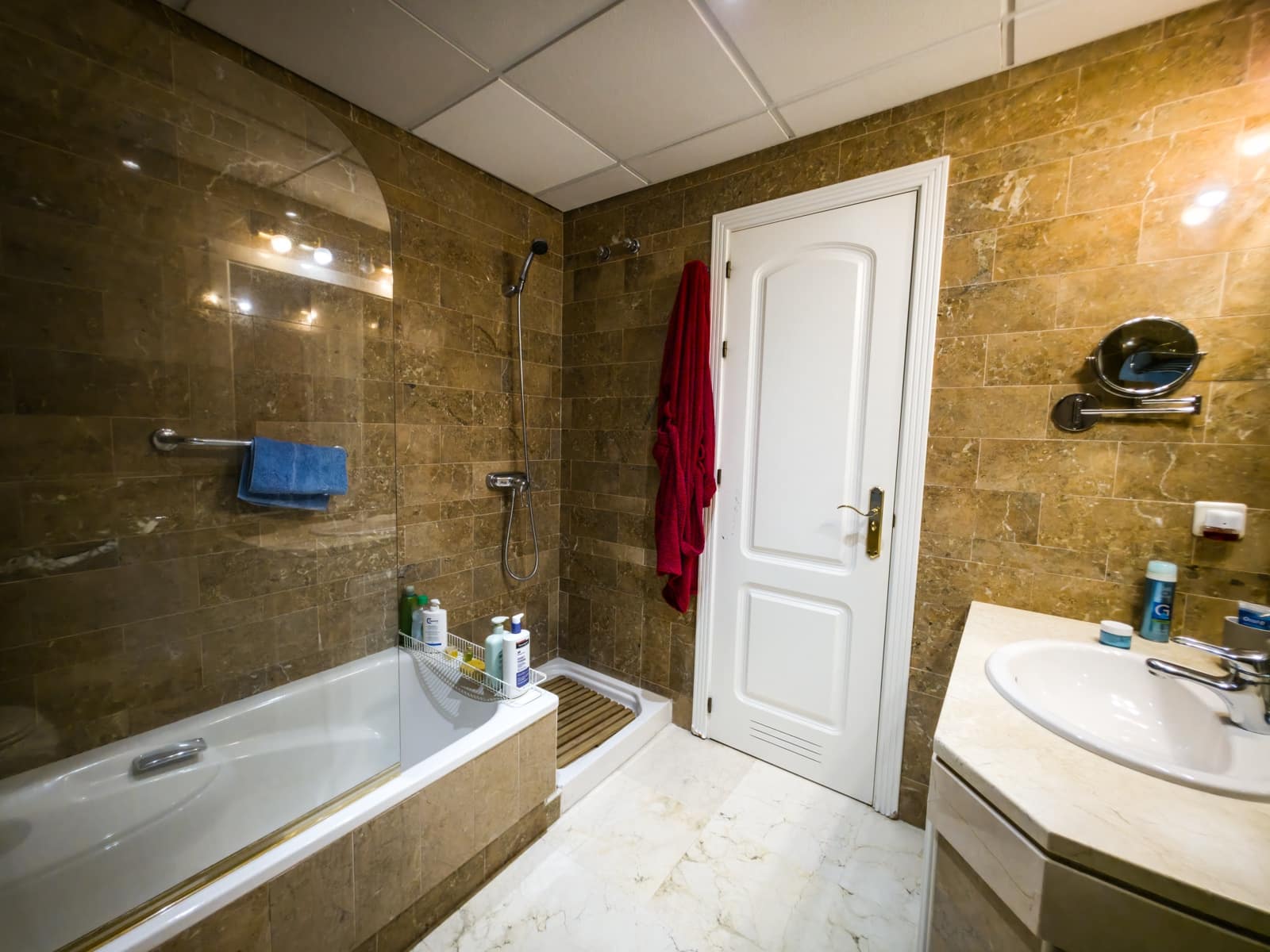 4 soveværelse Lejlighed til salg i Sevilla by med swimmingpool garage - € 900.000 (Ref: 9569271)