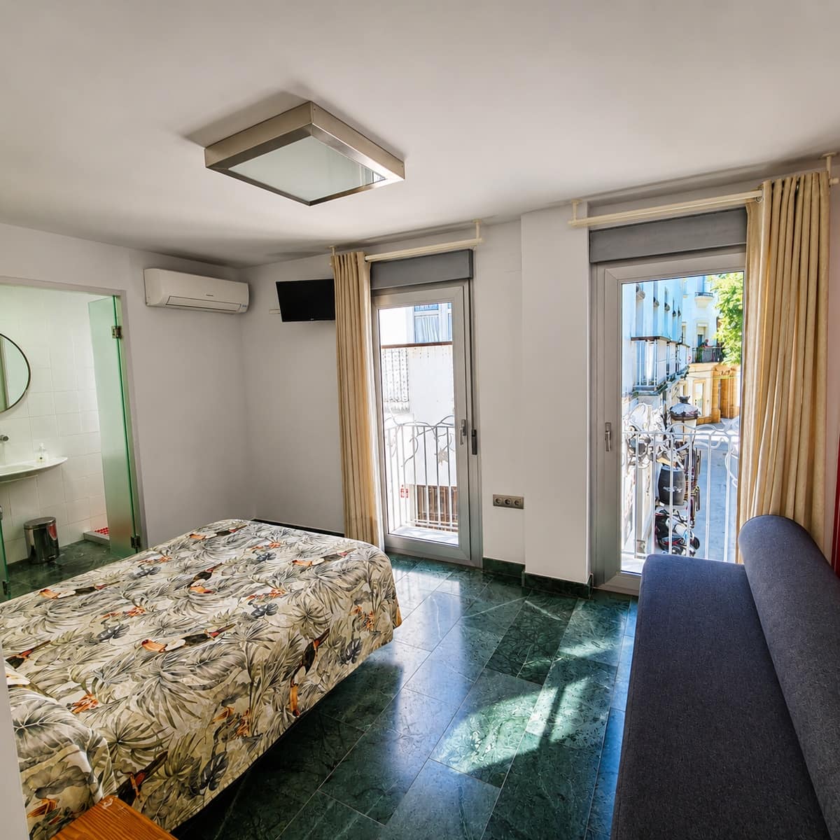 6 sypialnia Willa na sprzedaż w Rota - 1 200 000 € (Ref: 9841325)