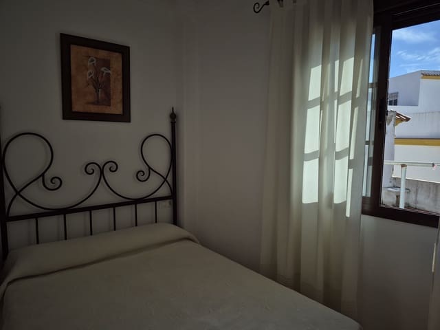 3 sypialnia Willa na sprzedaż w Conil de la Frontera - 260 000 € (Ref: 9848378)