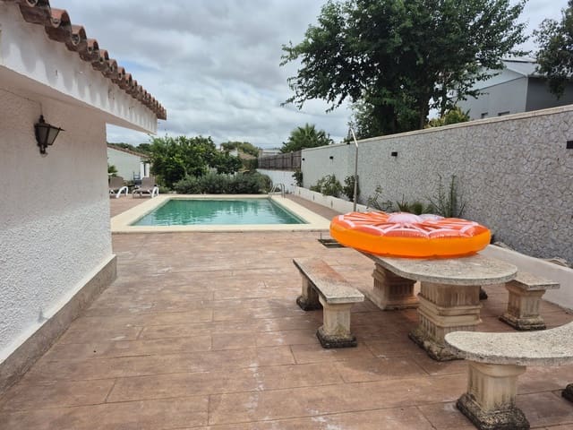 Grunde uden byggetilladelser til salg i Conil de la Frontera - € 490.000 (Ref: 9914630)