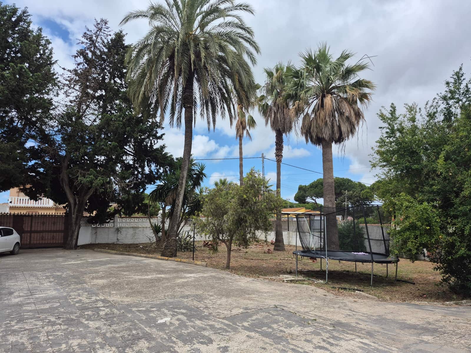 Grunde uden byggetilladelser til salg i Conil de la Frontera - € 490.000 (Ref: 9914630)