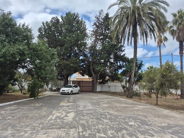 Grunde uden byggetilladelser til salg i Conil de la Frontera - € 490.000 (Ref: 9914630)