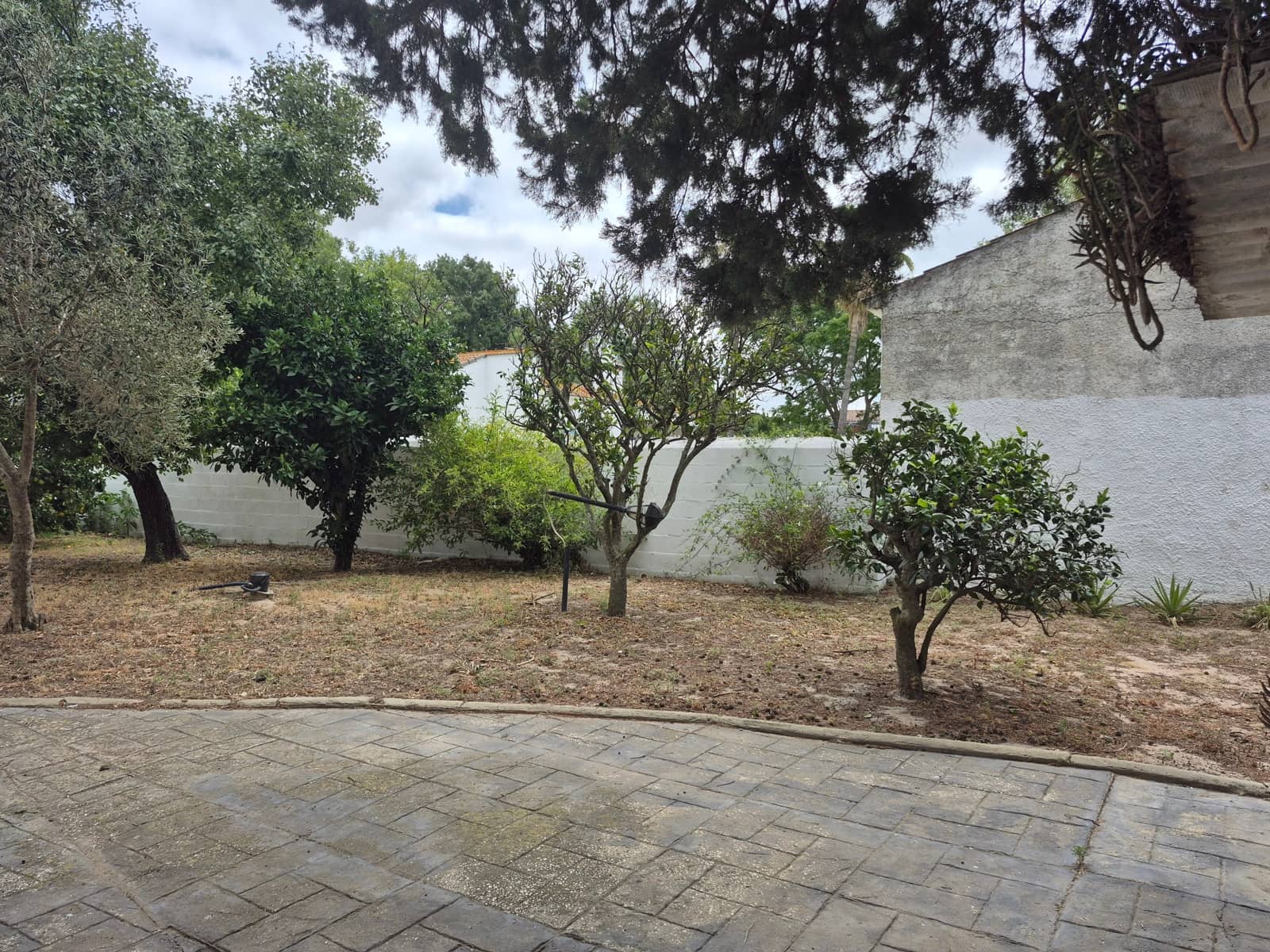 Grunde uden byggetilladelser til salg i Conil de la Frontera - € 490.000 (Ref: 9914630)