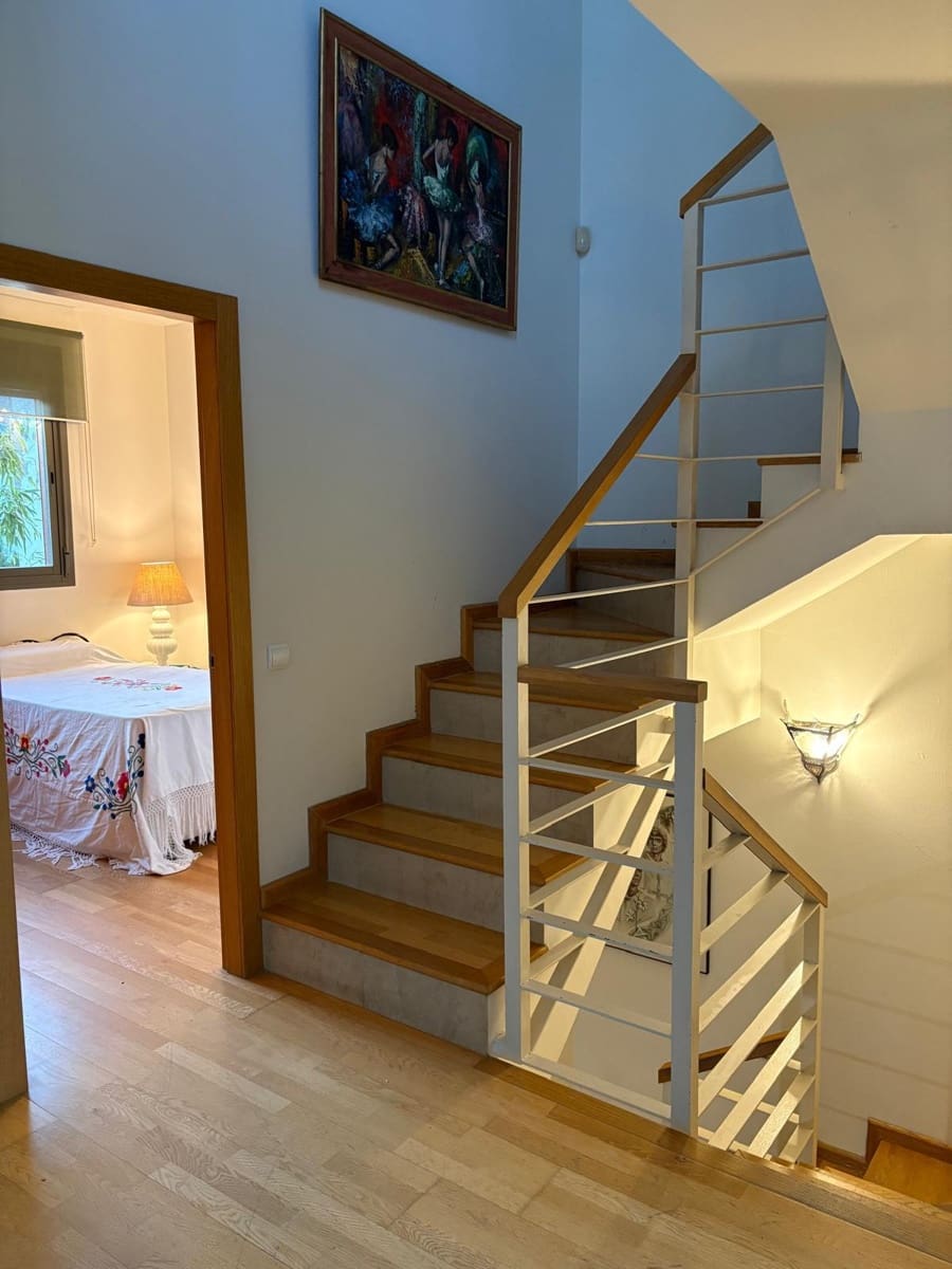 5 bedroom Townhouse for sale in Jerez de la Frontera with pool - € 525,000 (Ref: 9935051)
