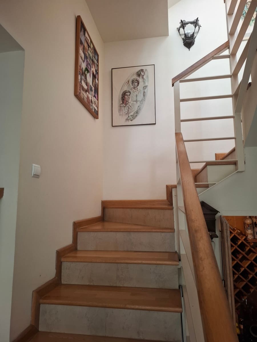 5 bedroom Townhouse for sale in Jerez de la Frontera with pool - € 525,000 (Ref: 9935051)