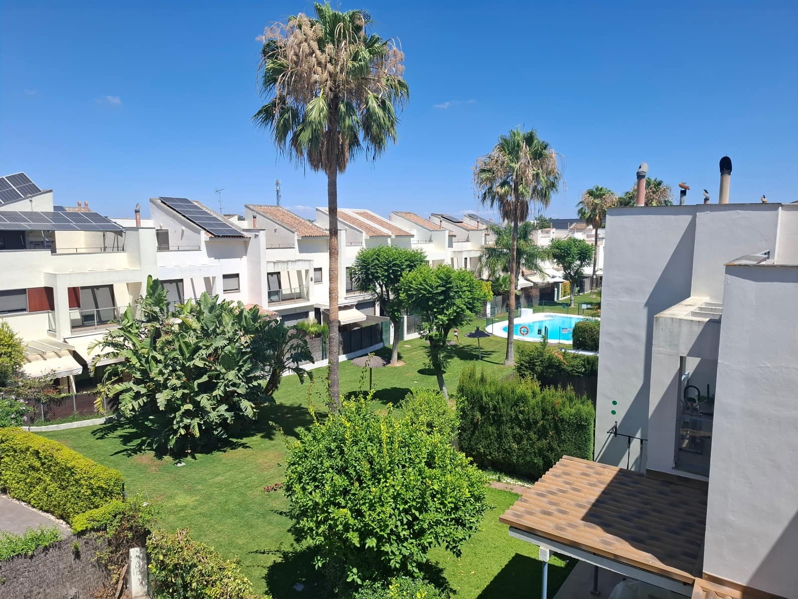 5 bedroom Townhouse for sale in Jerez de la Frontera with pool - € 525,000 (Ref: 9935051)
