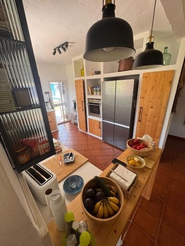 3 soverom Villa til salgs i Conil de la Frontera med svømmebasseng - € 475 000 (Ref: 9948929)
