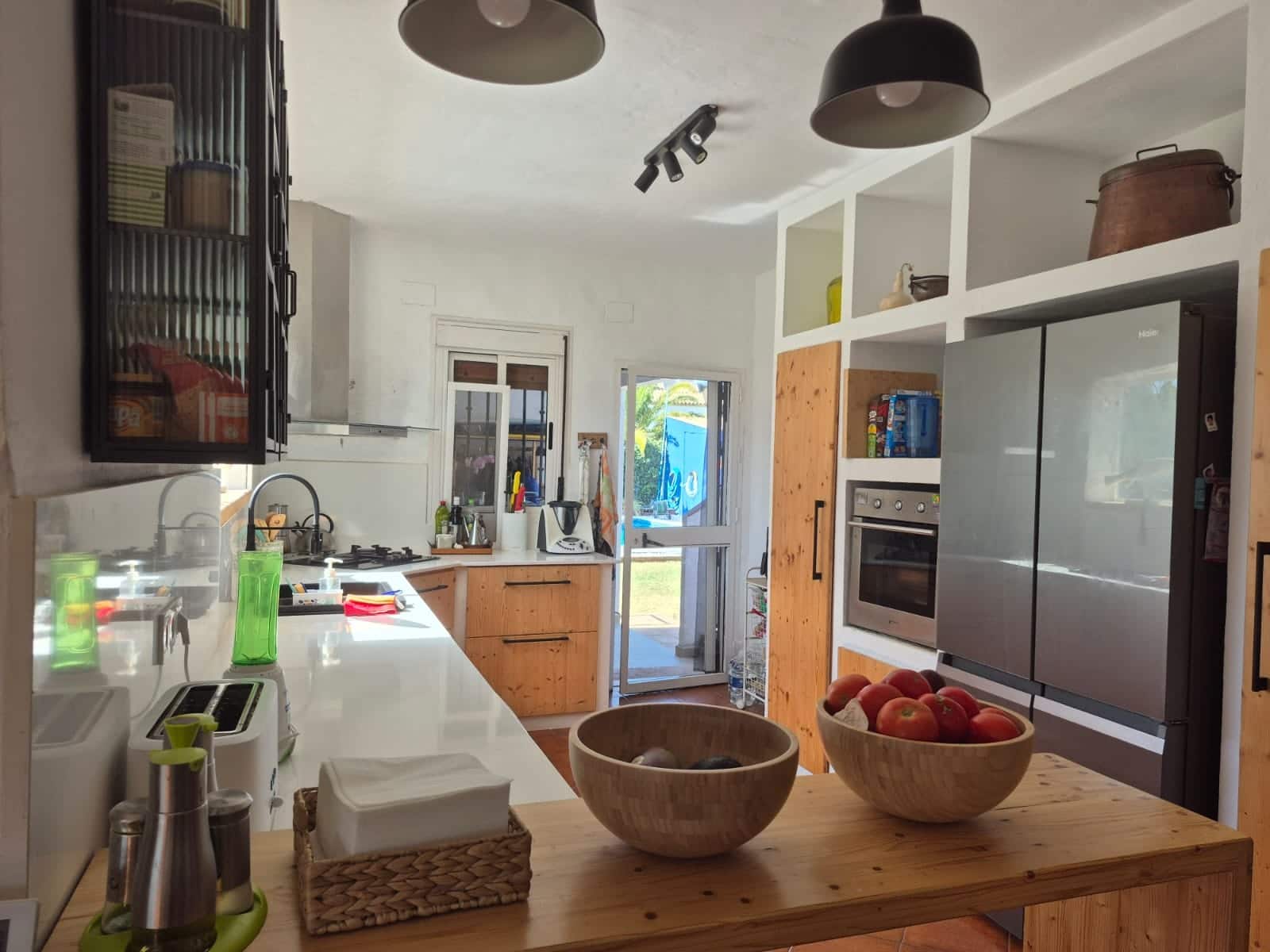 3 sypialnia Willa na sprzedaż w Conil de la Frontera z basenem - 475 000 € (Ref: 9948929)