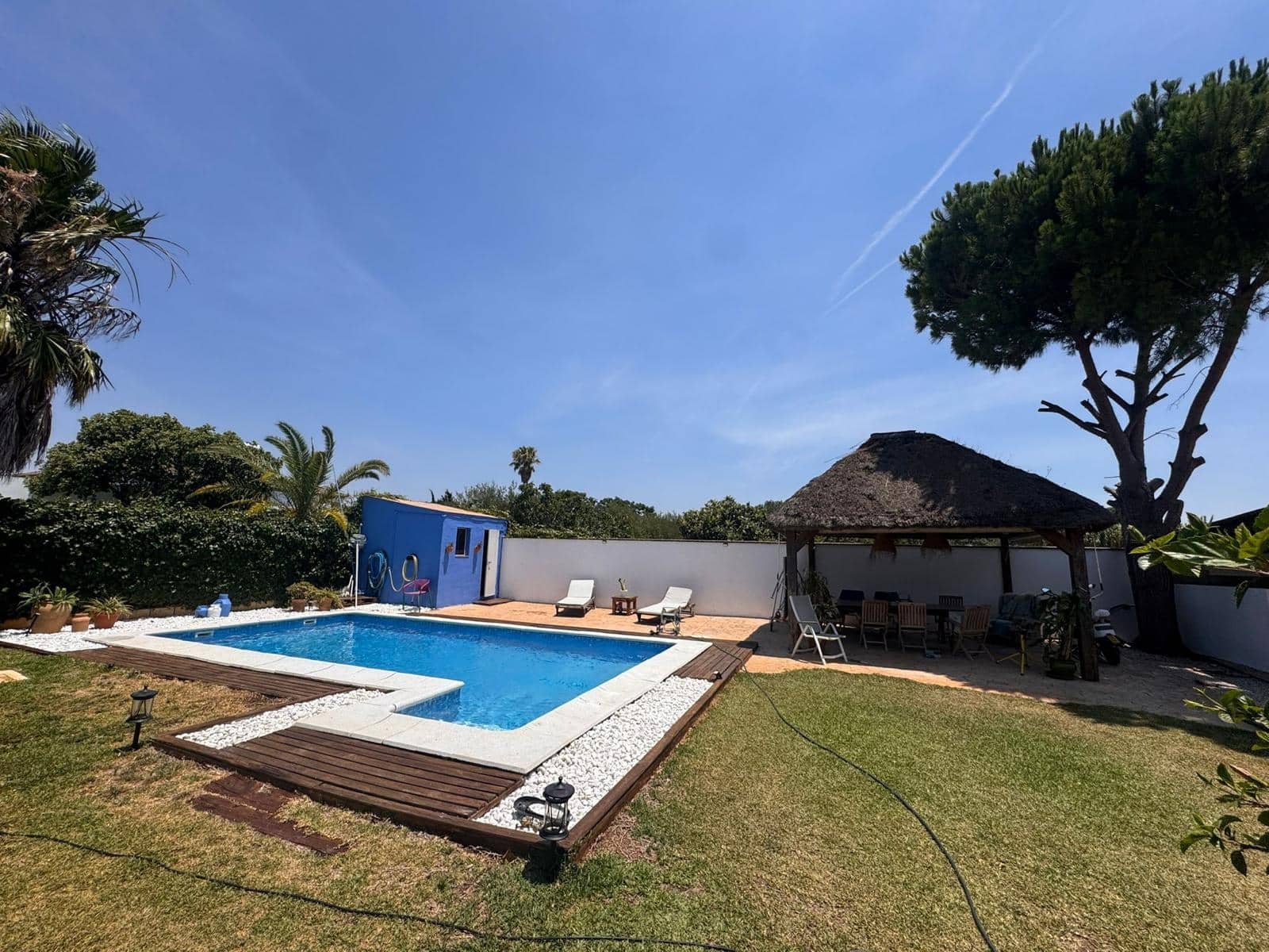 3 sypialnia Willa na sprzedaż w Conil de la Frontera z basenem - 475 000 € (Ref: 9948929)